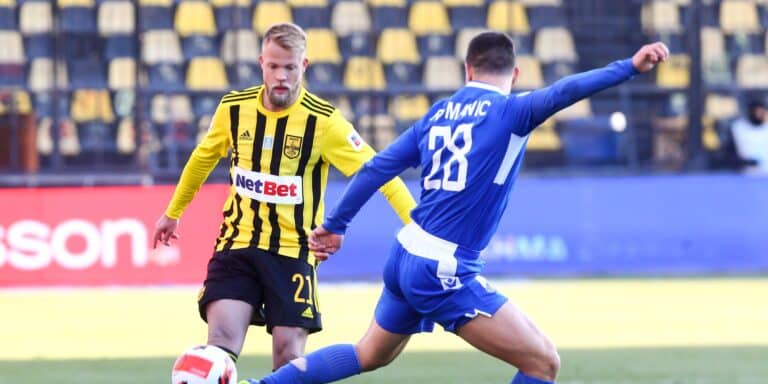 Super League: Άρης και Λαμία «κόλλησαν» ξανά στο 0-0