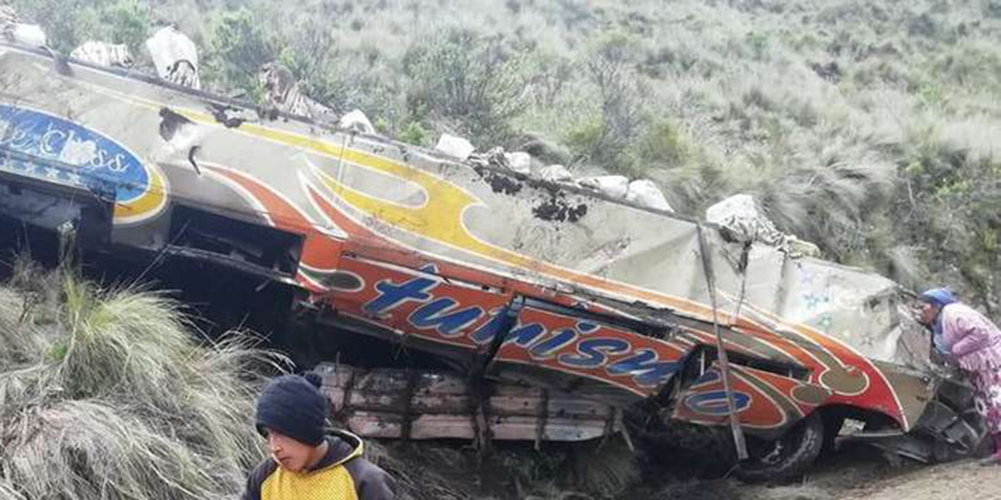 Το μοιραίο λεωφορείο που κατέληξε σε γκρεμό στη Βολιβία