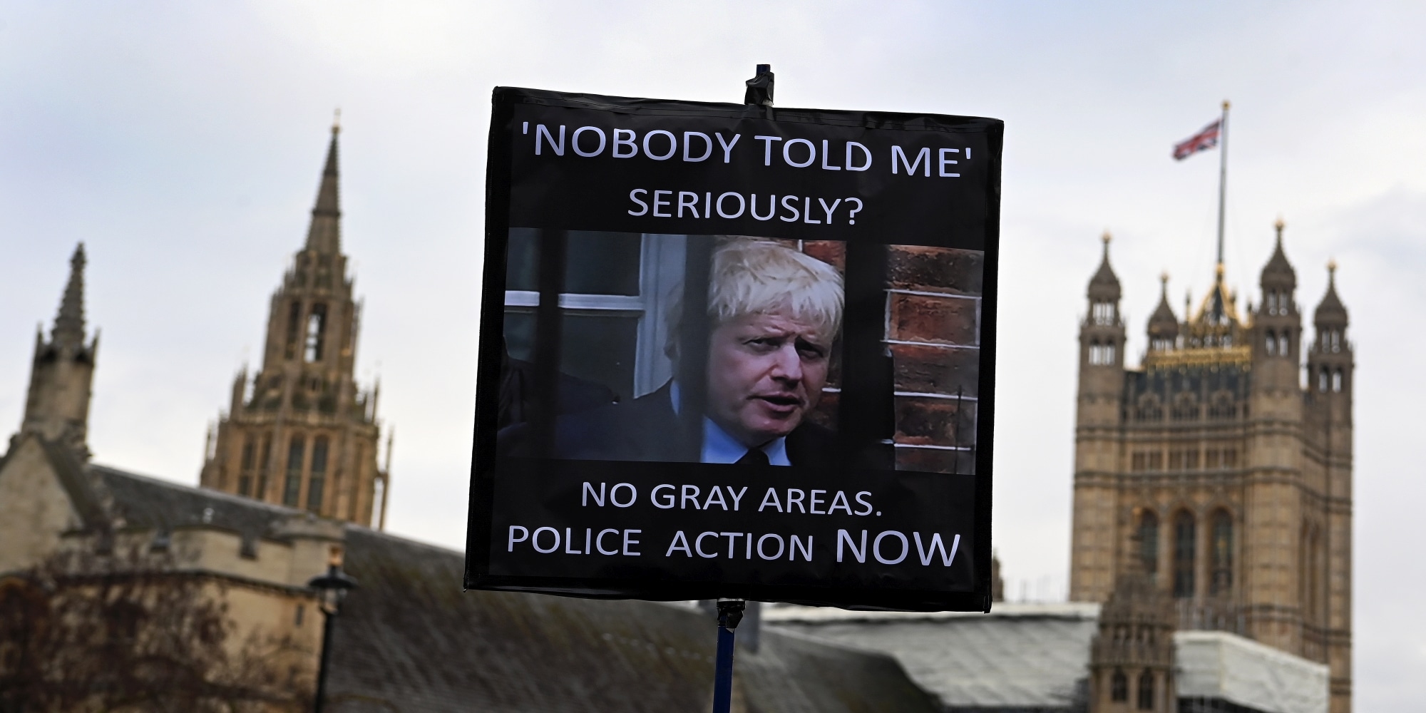 Η αφίσα που κυκλοφόρησε στο Λονδίνο μετά το σκάνδαλο Partygate
