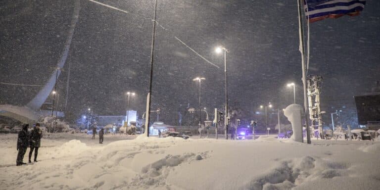 Δρόμοι: Διακοπή κυκλοφορίας στις περιφερειακές Υμηττού και Αιγάλεω – Αναλυτικά οι δρόμοι που υπάρχουν προβλήματα