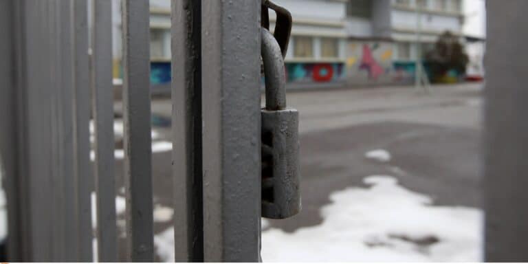 Σχολεία: Κλειστά σήμερα στην Αττική, λόγω της της κακοκαιρίας «Ελπίς» – Πού αλλού δεν θα ανοίξουν