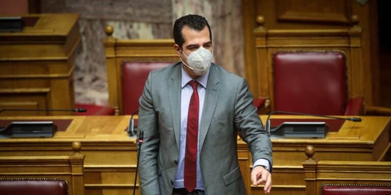Ο Πλεύρης προανήγγειλε παράταση των μέτρων: «Είναι λογικό»