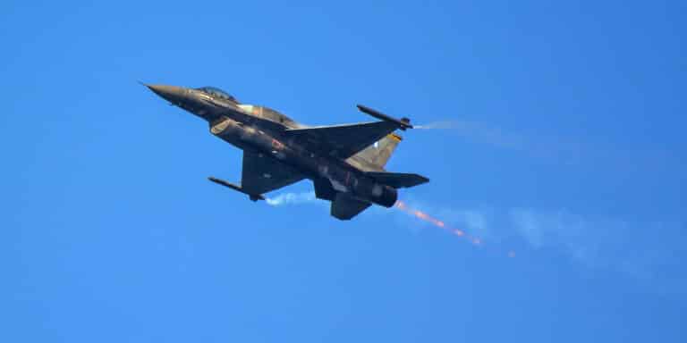 Στον «πάγο» το αίτημα της Τουρκίας στο Κογκρέσο για τα F-16