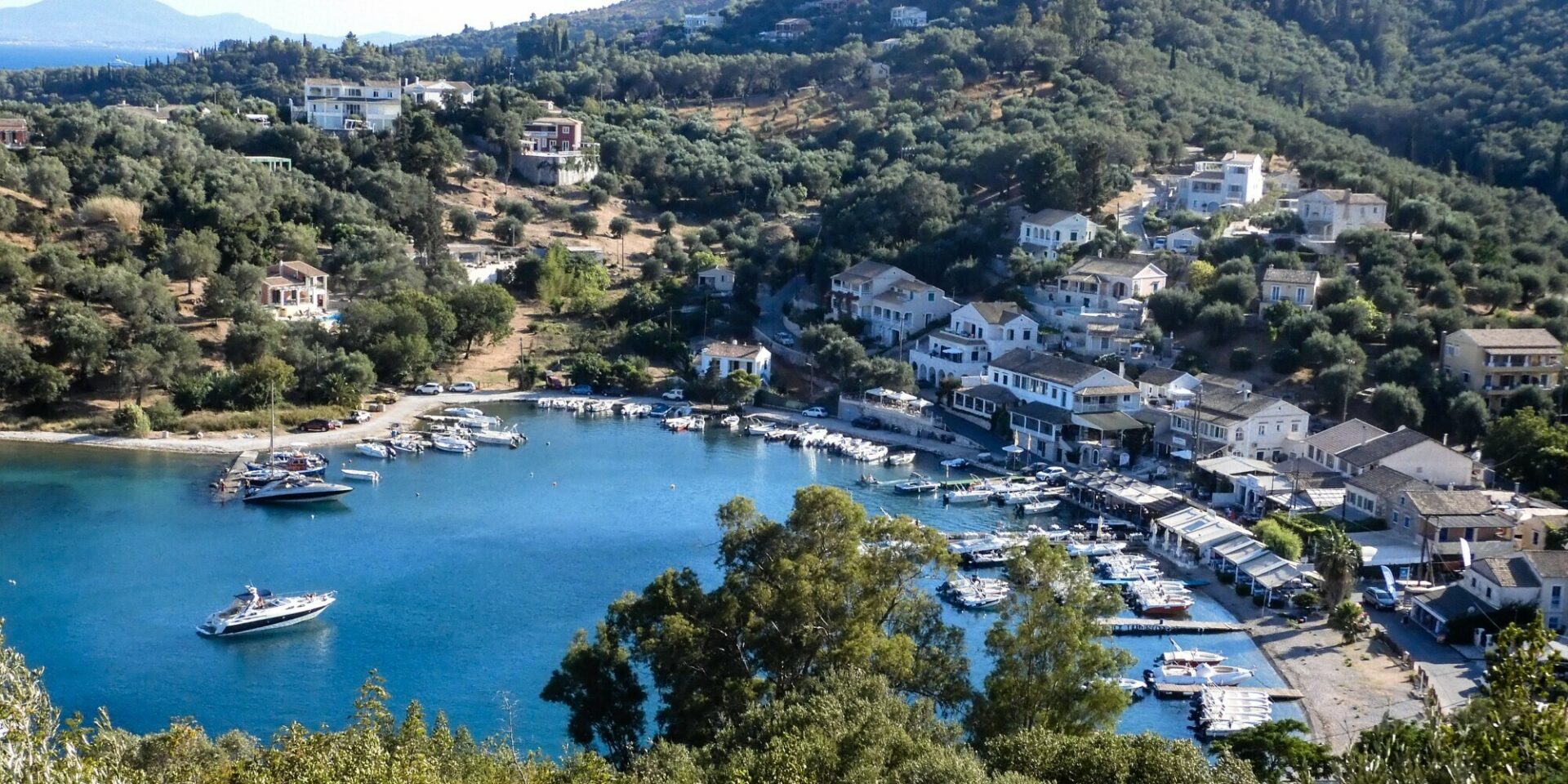Η παραλία Άγιος Στέφανος στην Κέρκυρα