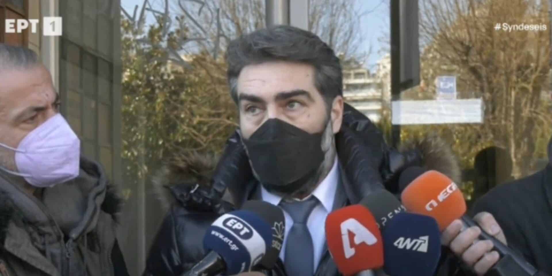 Ο δικηγόρος, Θεόφιλος Αλεξόπουλος