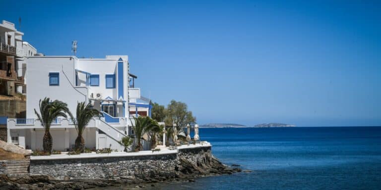 Τουρισμός για Όλους: Χωρίς φορολογική-ασφαλιστική ενημερότητα η αίτηση πληρωμής