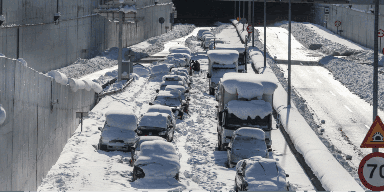 Αττική Οδός: Από ποια σημεία μπορούν οι οδηγοί να παραλάβουν τα αυτοκίνητά τους