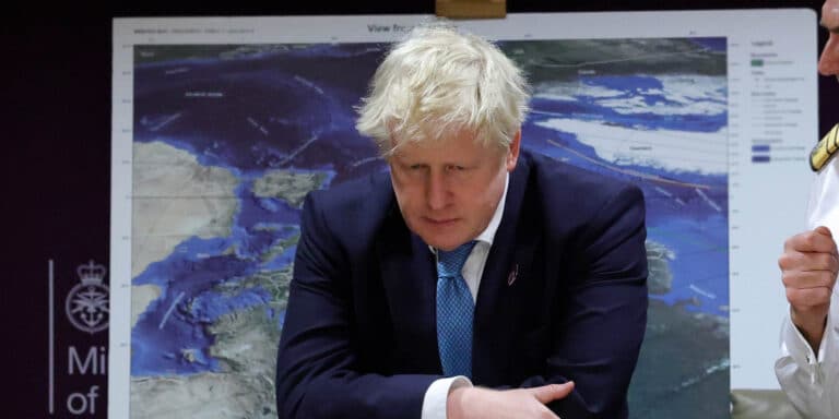 Προσχηματική συγγνώμη Τζόνσον για το partygate – Αποκλείει το ενδεχόμενο να παραιτηθεί