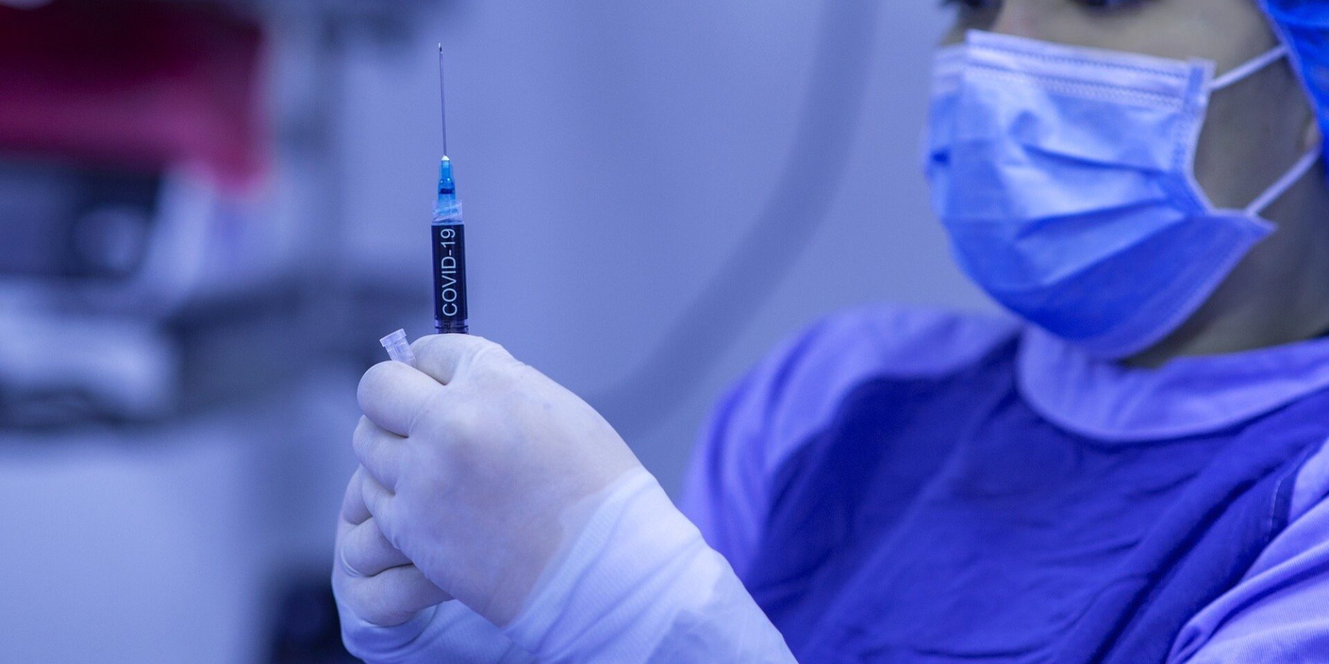 Το Ισραήλ επιμένει στην 4η δόση εμβολίου κατά του κορονοϊού