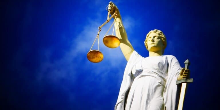 Ένωση Ελλήνων Ποινικολόγων: Διοργάνωση σεμιναρίων για την τέχνη της ποινικής δικηγορίας