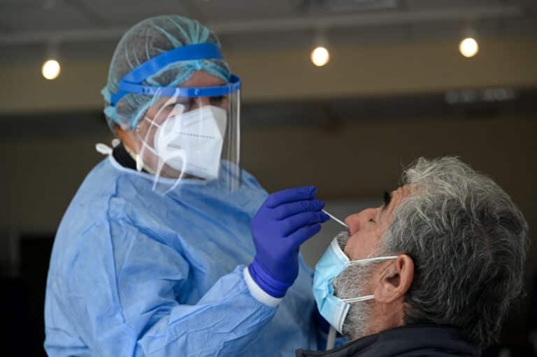 ΕΟΔΥ: Σε 171 σημεία πραγματοποιούνται σήμερα δωρεάν rapid test