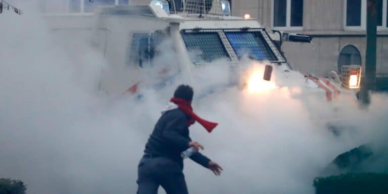 Βέλγιο: Επεισόδια σε διαδήλωση κατά των μέτρων για την πανδημία στις Βρυξέλλες