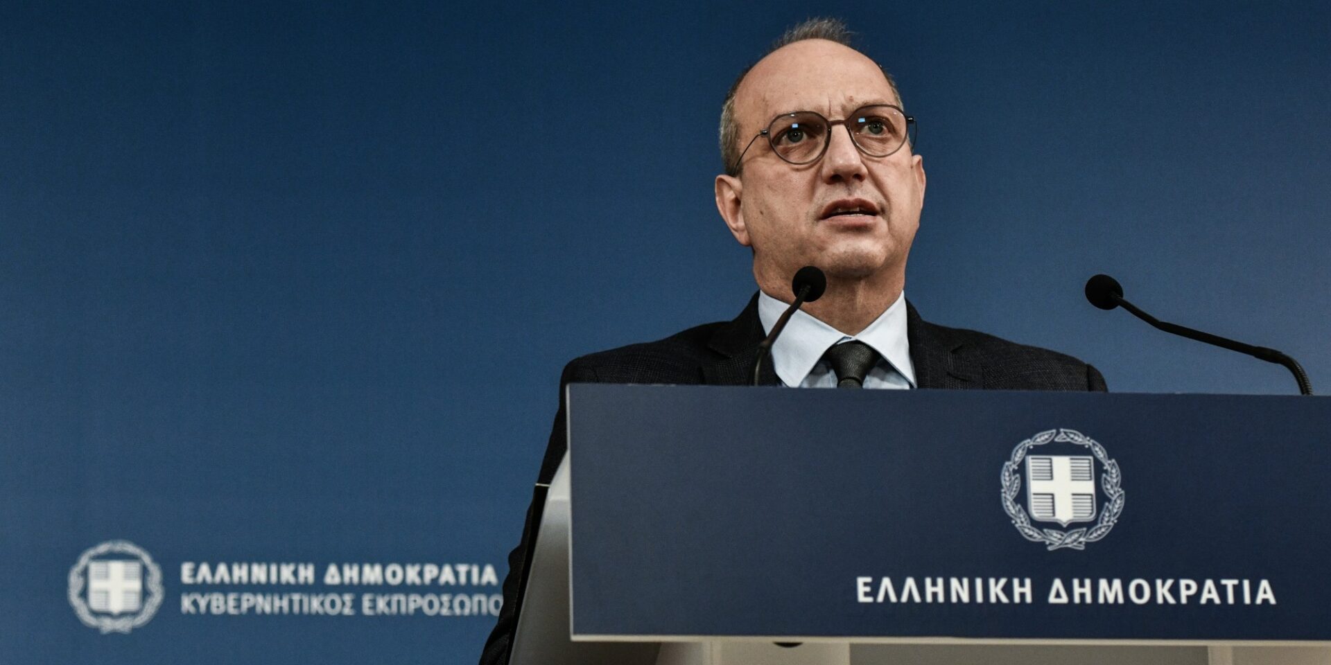 Ο Γιάννης Οικονόμου