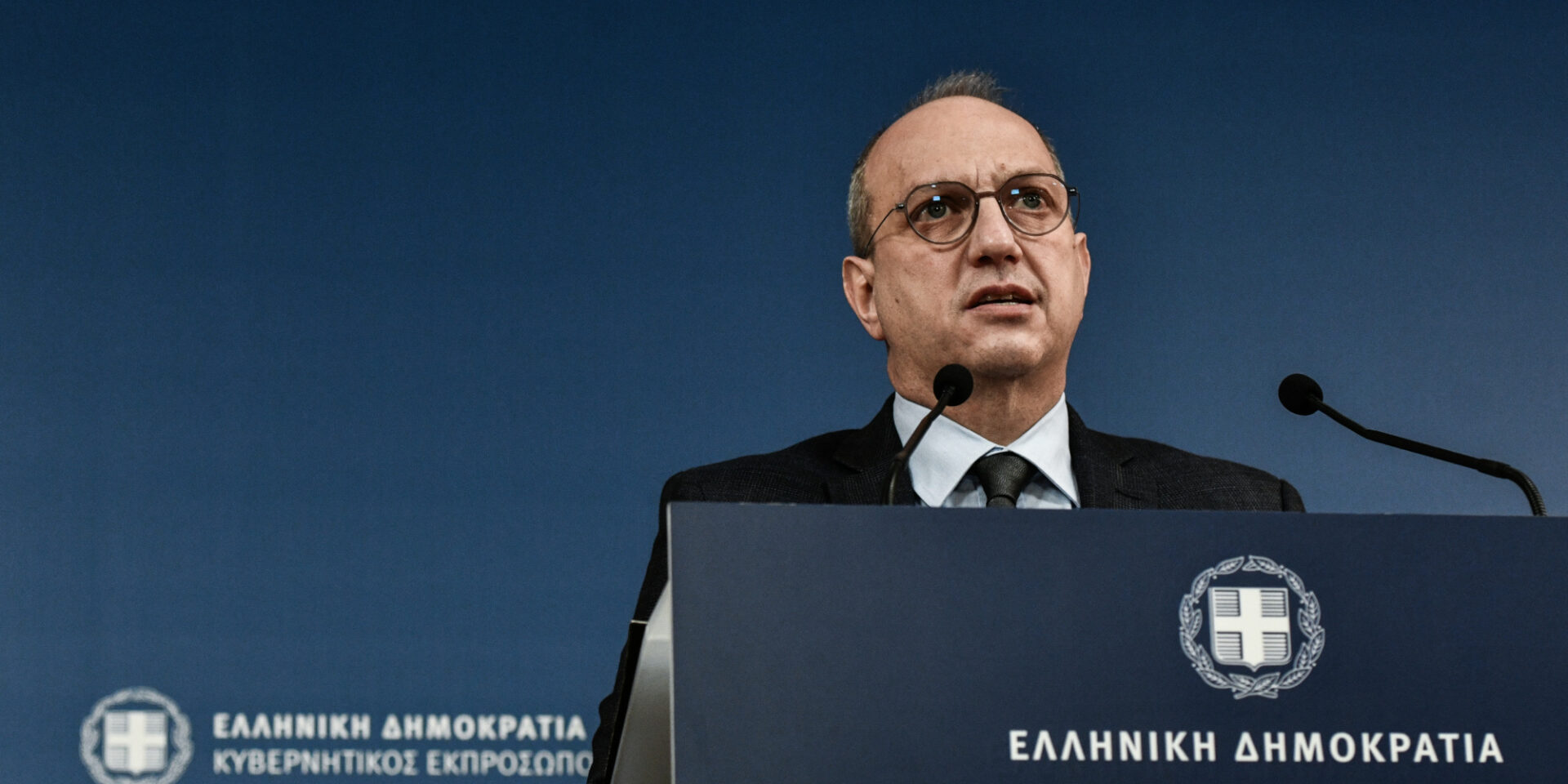 Ο κυβερνητικός εκπρόσωπος Γιάννης Οικονόμου
