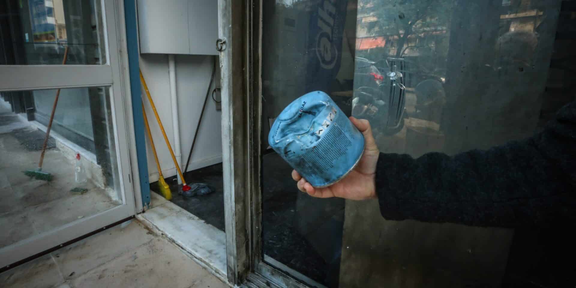 Εμπρηστική επίθεση με γκαζάκια