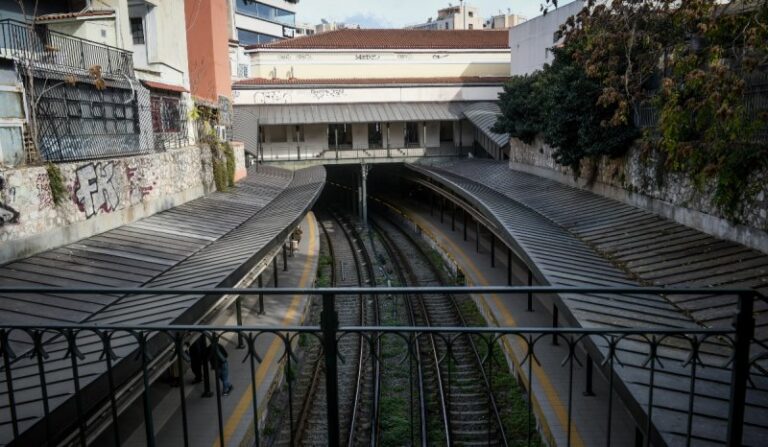 Κακοκαιρία «Ελπίς»: Προβλήματα στον Ηλεκτρικό – Τα δρομολόγια γίνονται στο τμήμα Πειραιάς- Ειρήνη