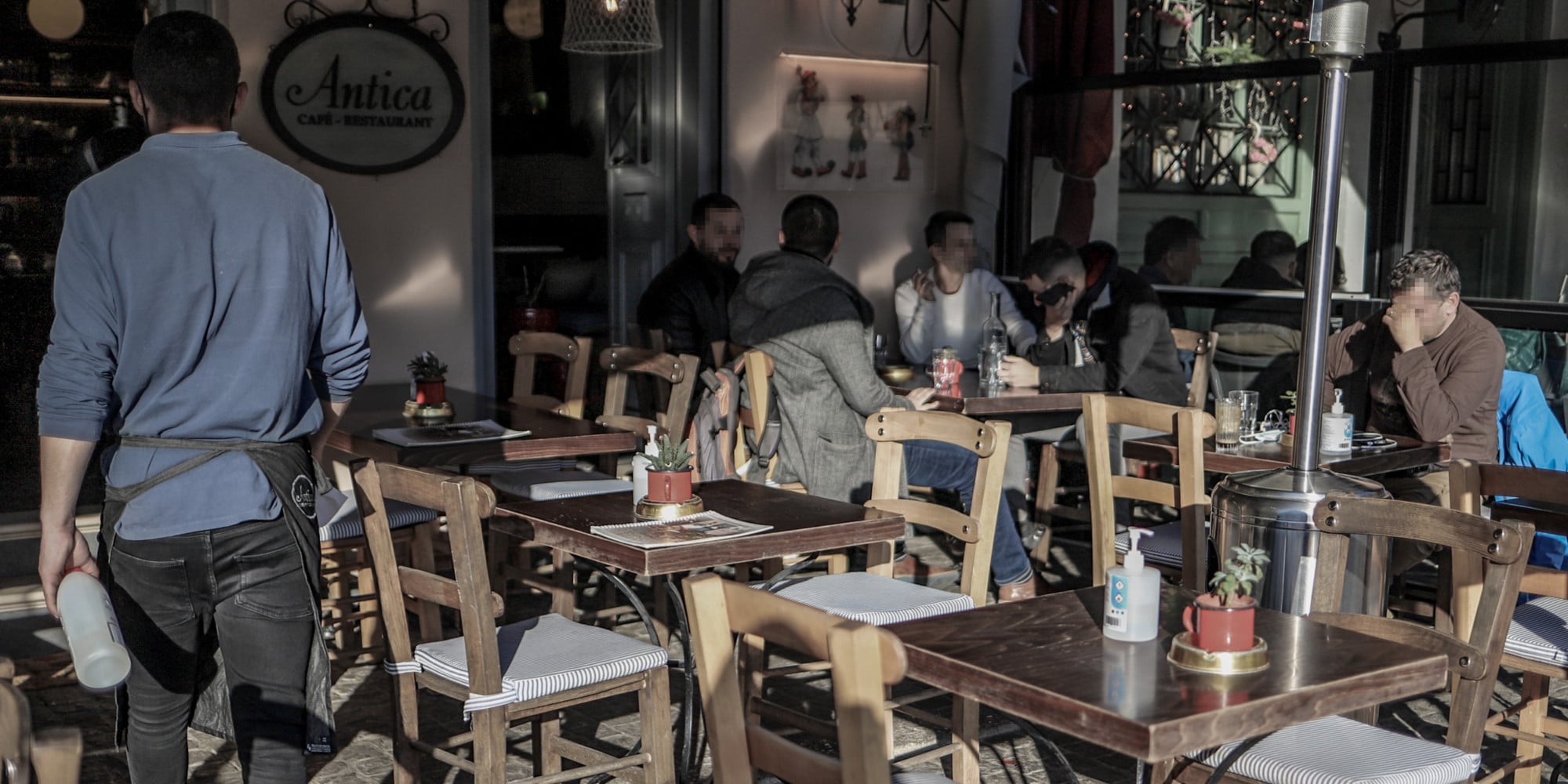Εικόνα από καφετέρια στο κέντρο της Αθήνας