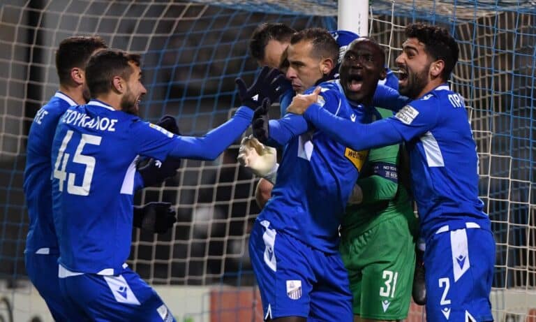 Επική πρόκριση για την Λαμία στα ημιτελικά του Κυπέλλου – Κέρδισε 1-0 τον Αρη που έχασε 2 πέναλτι