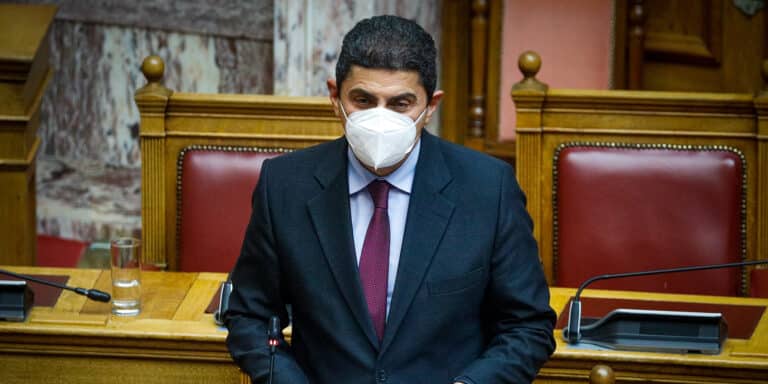 Αυγενάκης: «10 εκατομμύρια ευρώ σε όλες τις Εθνικές ομάδες»