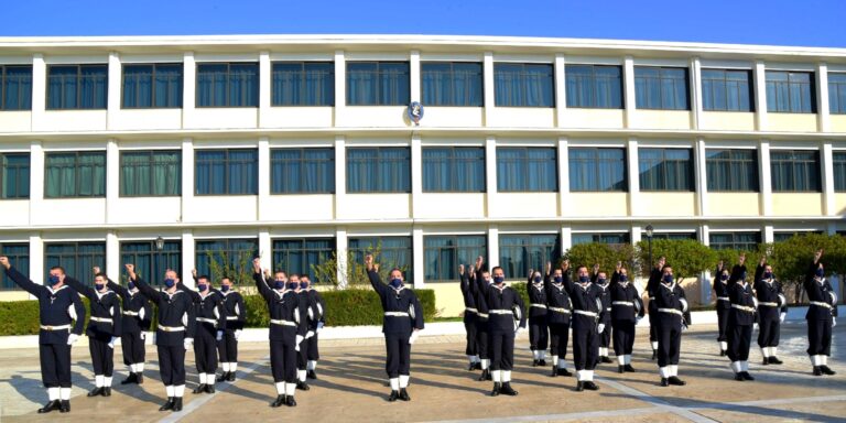 Πανελλήνιες: Τι αλλάζει για να μπεις στο Λιμενικό