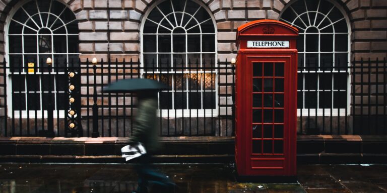 Βρετανία: Αίρονται σχεδόν όλοι οι περιορισμοί κατά του κορονοϊού