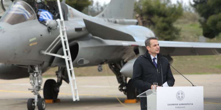 Μητσοτάκης από Τανάγρα: Τα πτητικά και καταδυτικά επιδόματα απαλλάσσονται από κάθε φόρο