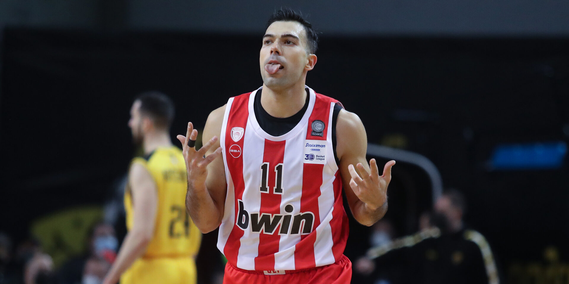 Ο Κώστας Σλούκας στο ματς της Basket League ΑΕΚ - Ολυμπιακός
