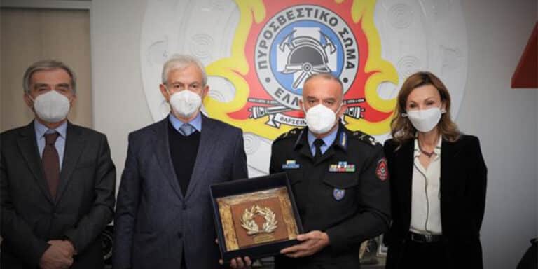 Πυροσβεστική: Κομβικής σημασίας δωρεά της Ναυτιλιακής Κοινότητας