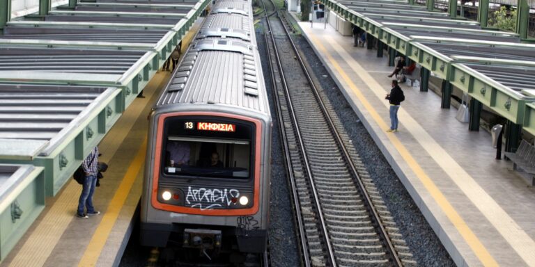 Καθυστερήσεις στον ΗΣΑΠ λόγω έλλειψης συρμών από βλάβες