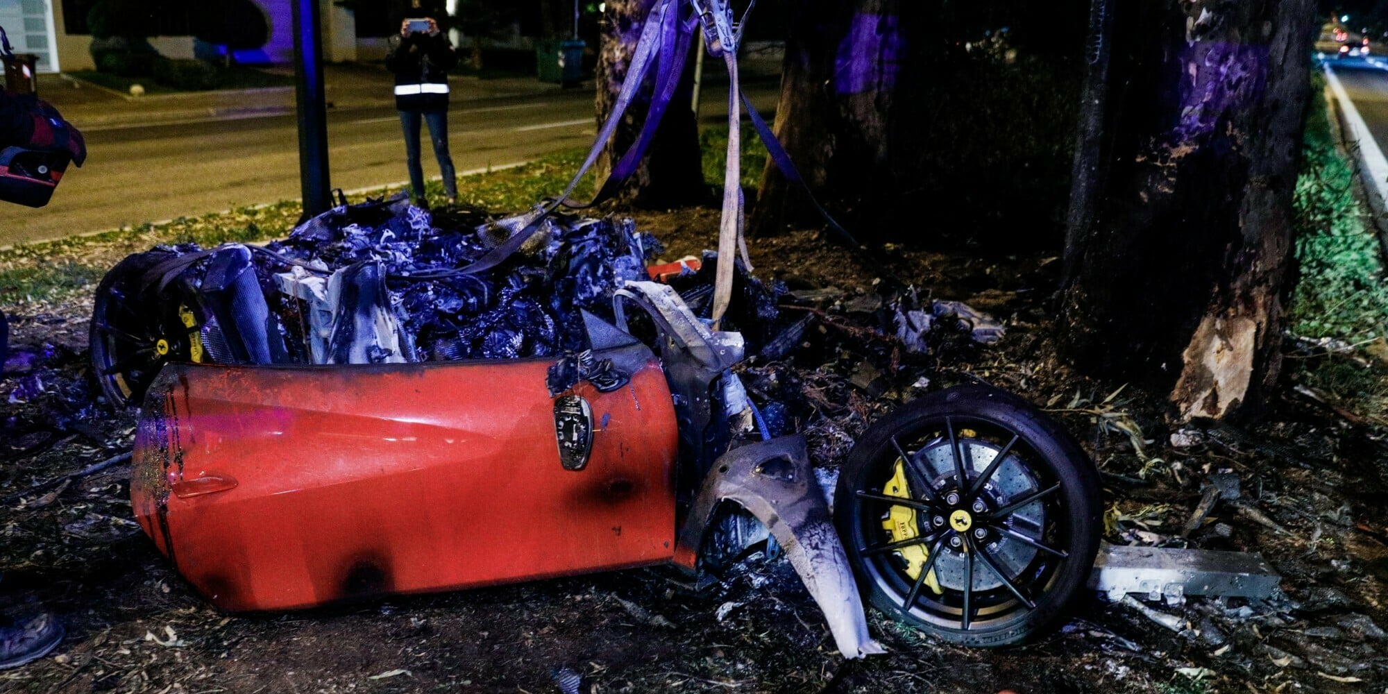 Η Ferrari του Τζώρτζη Μονογυιού μετά το τροχαίο δυστύχημα