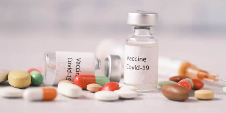 Ο EMA ενέκρινε το χάπι της Pfizer για τον κορονοϊό