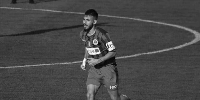 Συγκλονιστικές στιγμές στην Ηλιούπολη: O 23χρονος ποδοσφαιριστής που έφυγε μπροστά στα μάτια της μητέρας του