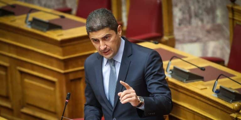 Αυγενάκης για τη δολοφονία του 19χρονου Άλκη: «Ο αθλητισμός είναι ζωή και όχι αρένα εγκληματιών»