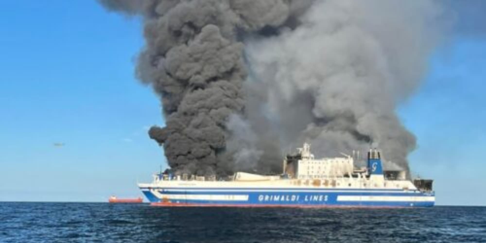 Φωτιά στο πλοίο Euroferry Olympia