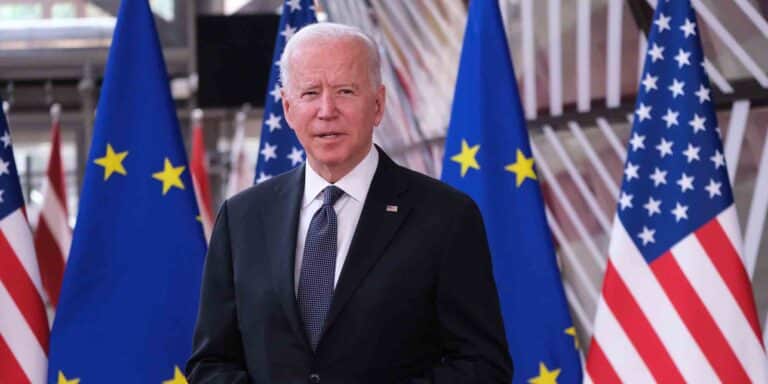 Ουκρανία: Οι ΗΠΑ μεταφέρουν την αμερικανική πρεσβεία μακριά από το Κίεβο