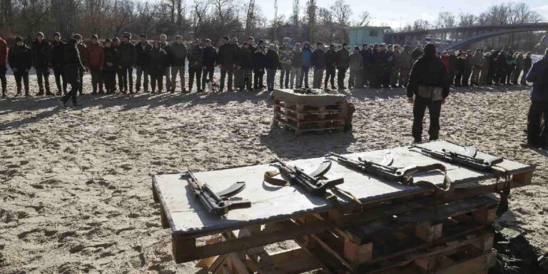 Λευκός Οίκος: «Η εισβολή της Ρωσίας στην Ουκρανία θα μπορούσε να ξεκινήσει οποιαδήποτε ημέρα»