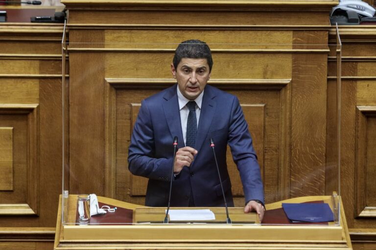 ΕΠΟ κατά Λευτέρη Αυγενάκη: «Είναι αδίστακτος και εκτός πραγματικότητας»