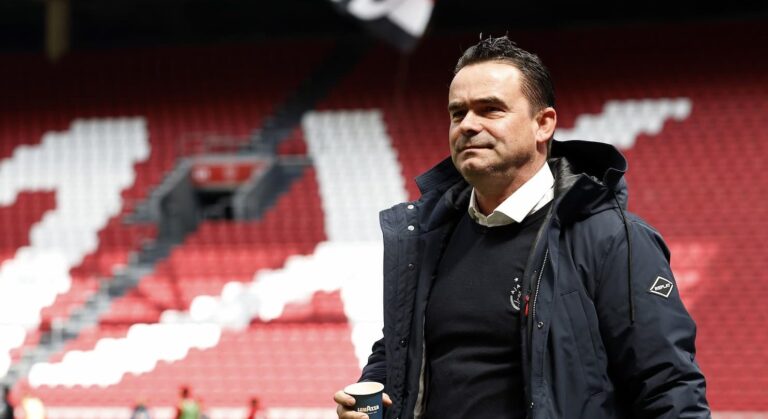 Ο Άγιαξ απέλυσε τον Όφερμαρς μετά τις καταγγελίες για σεξουαλικές παρενοχλήσεις σε υπαλλήλους της ομάδας