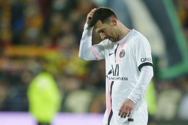 L’ Equipe για Μέσι: «Υπάρχει κάτι πραγματικά θλιβερό βλέποντάς τον σε αυτή την κατάσταση