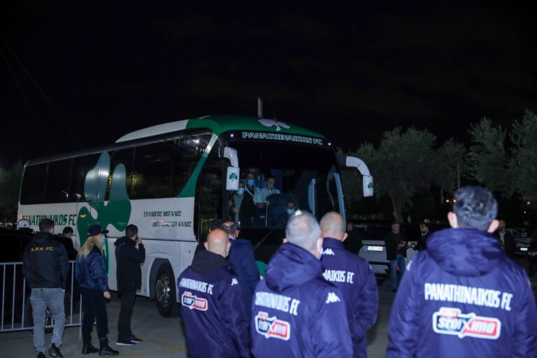 Παναθηναϊκός: Οπαδοί πήγαν στο Κορωπί και έκραξαν τους παίκτες