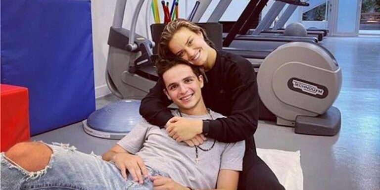 Λιάγκας: «Σάκκαρη και Μητσοτάκης είναι κανονικά μαζί, δεν χώρισαν»