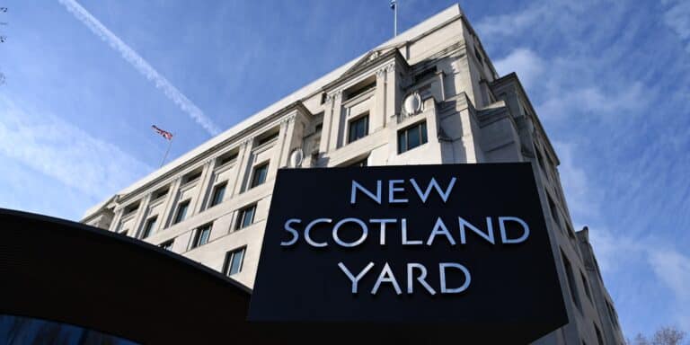 Βρετανία: Έρευνα της Σκότλαντ Γιαρντ για σκάνδαλο στο ίδρυμα του πρίγκιπα Καρόλου