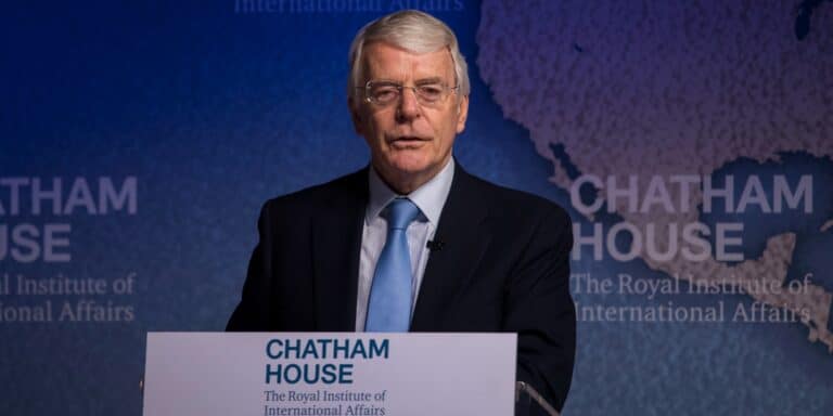 Μεγάλη Βρετανία: «Ξεκάθαρα αναξιόπιστη η κυβέρνηση του Μπόρις Τζόνσον» λέει ο ο πρώην πρωθυπουργός Τζον Μέιτζορ