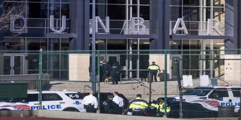 ΗΠΑ: Συνελήφθη ένας 16χρονος για τα απειλητικά τηλεφωνήματα σε σχολεία της Ουάσιγκτον