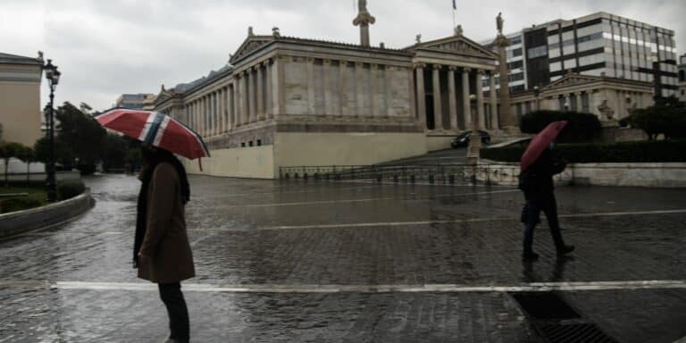 Καιρός: Έρχεται νέα κακοκαιρία με βροχές και καταιγίδες – Πού θα χιονίσει