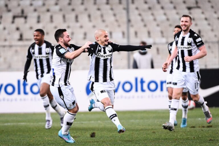 Κύπελλο Ελλάδας: Πρόκριση έπος του ΠΑΟΚ, κέρδισε 1-2 την ΑΕΚ με ανατροπή στις καθυστερήσεις (βίντεο)