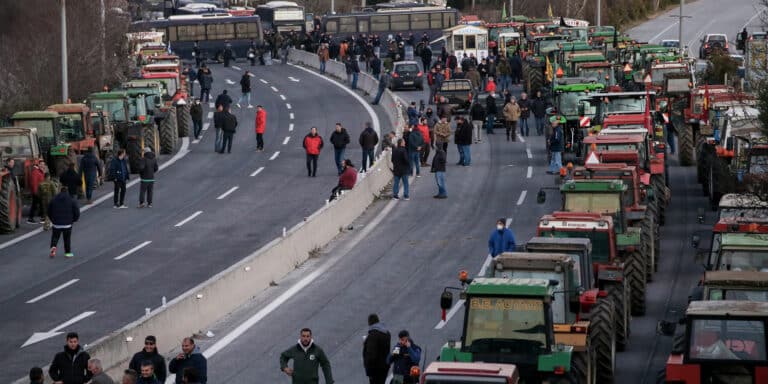 «Κατεβαίνουν» στις πλατείες της Θεσσαλονίκης οι αγρότες