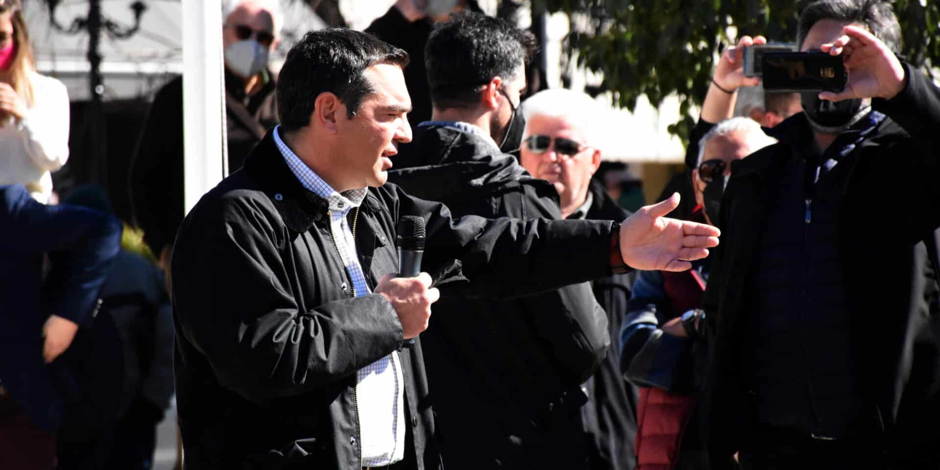 Ο Αλέξης Τσίπρας κατά την περιοδεία του στην Αργολίδα