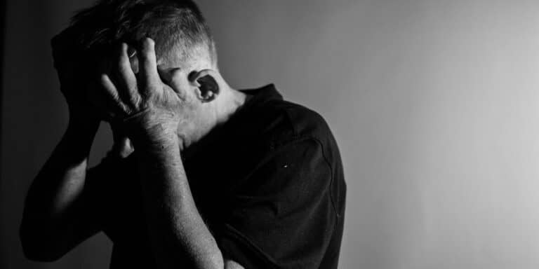 Κορονοϊός: Αυξημένος ο κίνδυνος ψυχικών διαταραχών ακόμη κι έναν χρόνο μετά από λοίμωξη