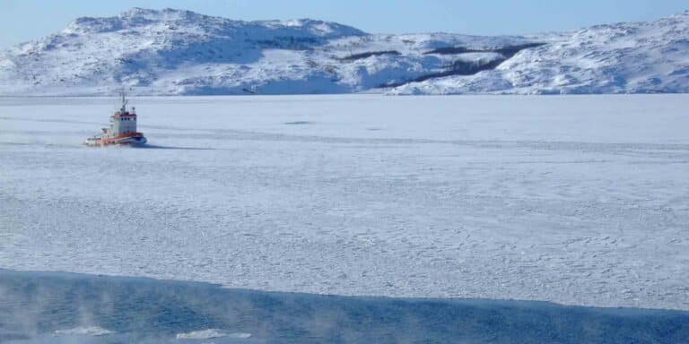 Ομάδα από τη Θεσσαλονίκη θα ταξιδέψει με φουσκωτό στον Αρκτικό κύκλο (βίντεο)